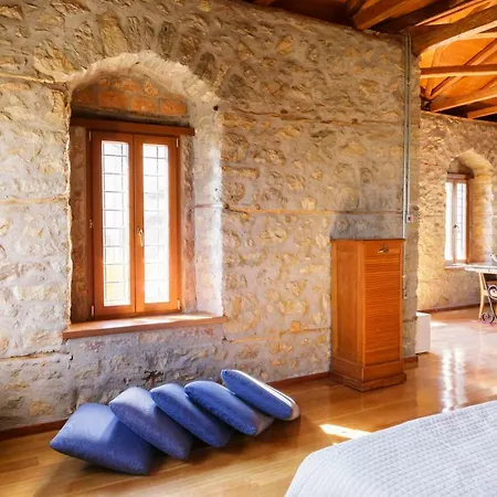 Cottage House In Traditional Greek Village Kanalia Exterior photo