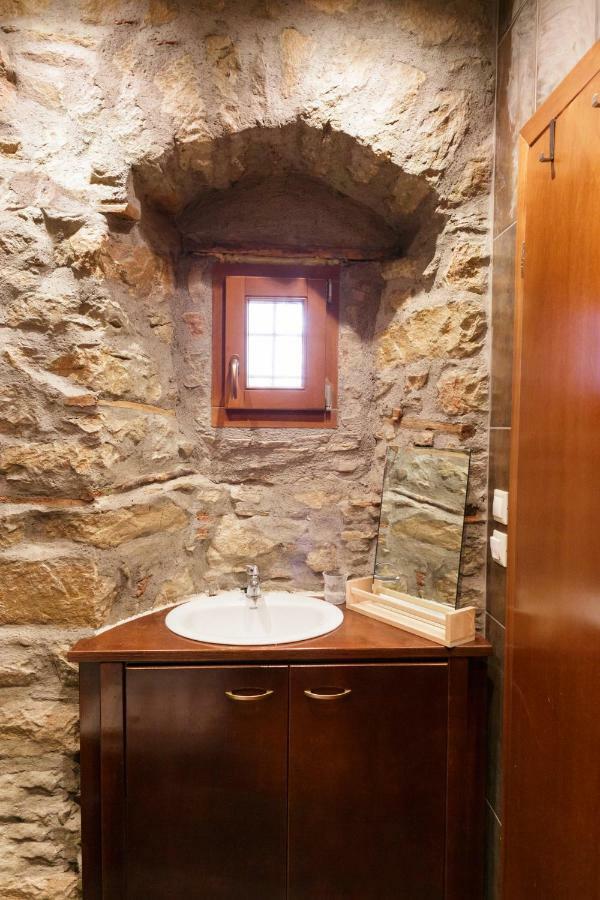 Landhaus House In Traditional Greek Village *